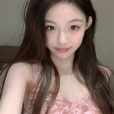 乌鲁木齐旅游约伴代言车模欧阳岚靖