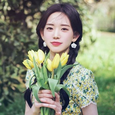 兰州佳人陪玩可爱车模桐瑶雪