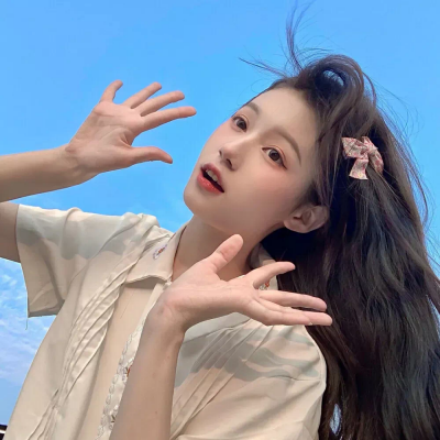 海口旅游私人导游证券经纪人钟笑卉