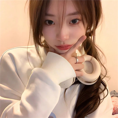 杭州车展车模壬钢英