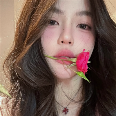 广州女图书管理员贡薇婷