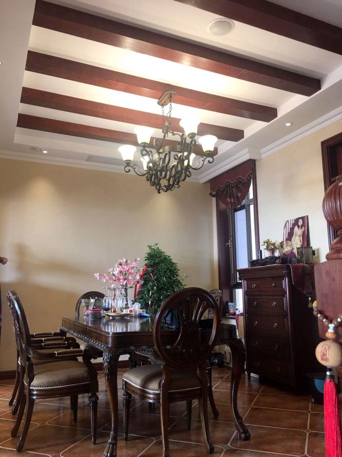 上海伴游雇用雯晓总监(上海雇用高端伴游一天20万)