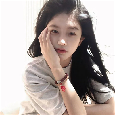合肥陪玩伴游售楼MM裴翰娜