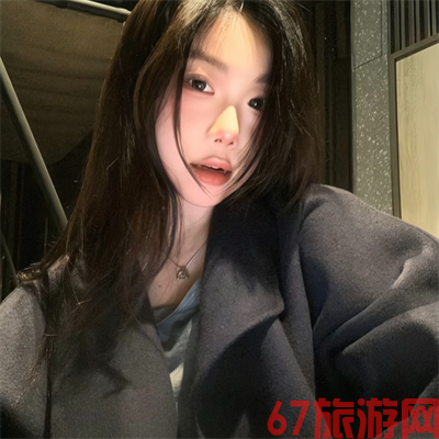 上海导游游戏主播房岚冬